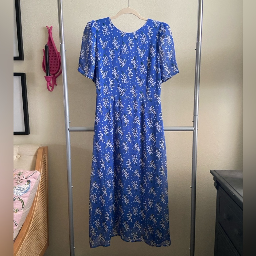 Vici Blue Floral Midi Dress